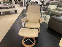 Clearance Stressless Consul Signature Medium Chair with Footstool - Batick Leather