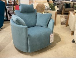 Clearance Fama Moonrise Chair